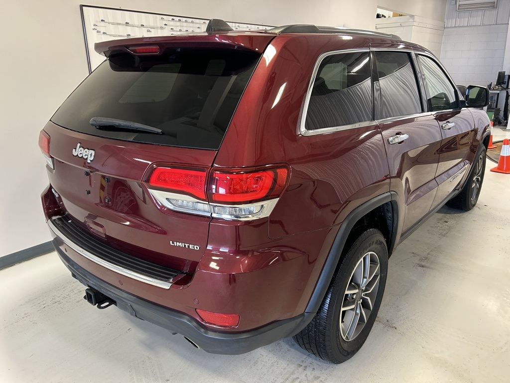 used 2021 Jeep Grand Cherokee car, priced at $22,774