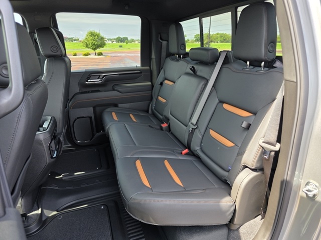 2025 GMC Sierra 3500HD AT4