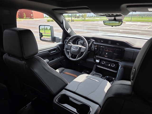 2025 GMC Sierra 3500HD AT4