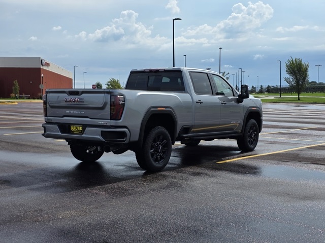 2025 GMC Sierra 3500HD AT4
