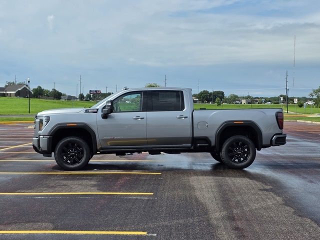 2025 GMC Sierra 3500HD AT4