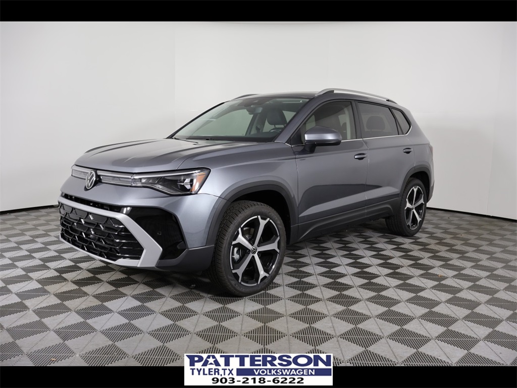 2026 Volkswagen Taos SEL's photo