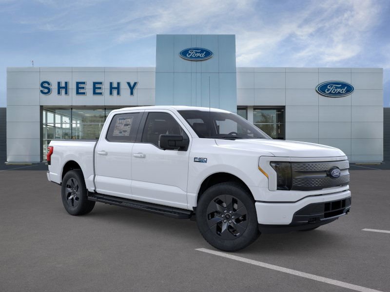 2025 Ford F-150 Lightning Flash's photo