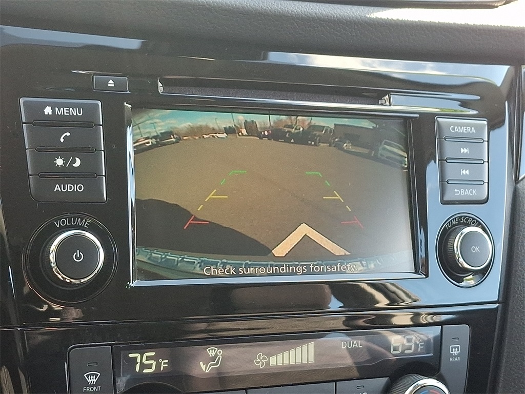 used 2022 Nissan Rogue Sport car, priced at $19,500