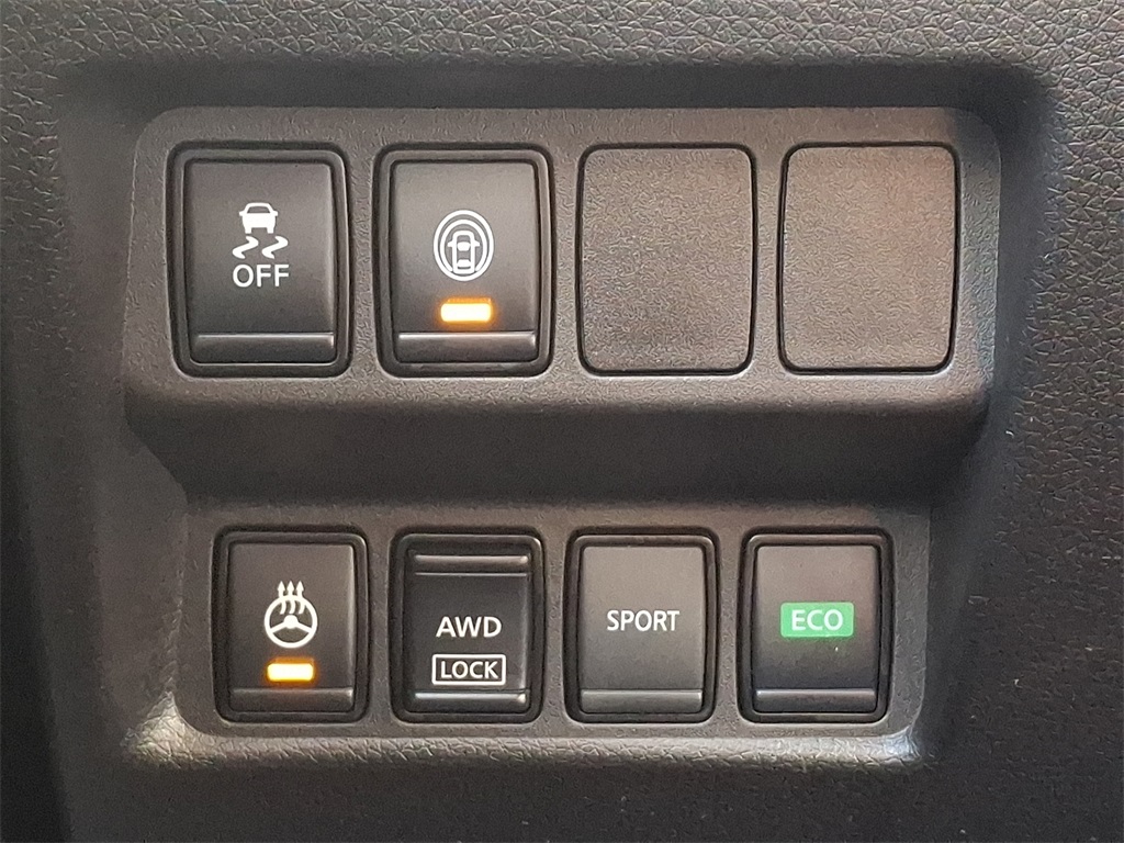 used 2022 Nissan Rogue Sport car, priced at $19,500