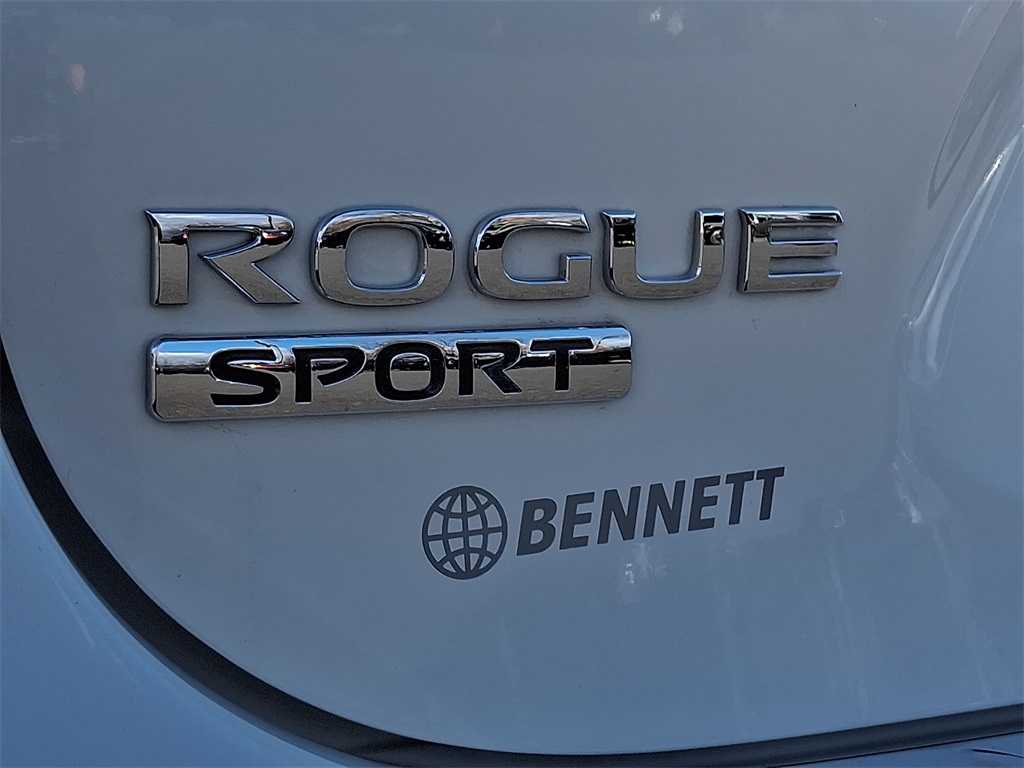 used 2022 Nissan Rogue Sport car, priced at $19,500