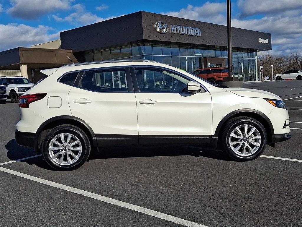 used 2022 Nissan Rogue Sport car, priced at $19,500