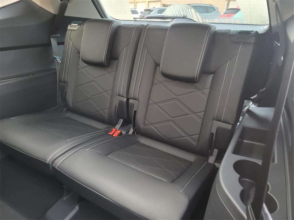 new 2026 Volkswagen Atlas car, priced at $37,406