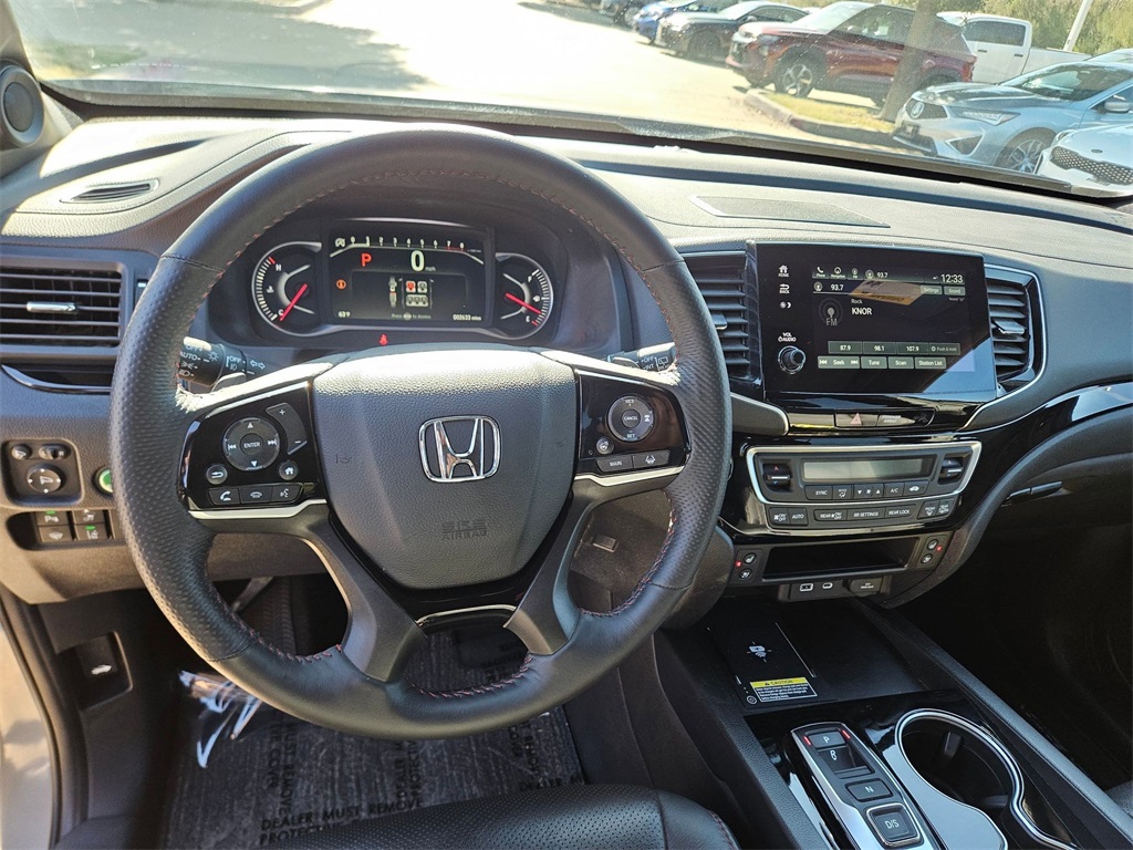 2024 Honda Passport Black Edition photo 17