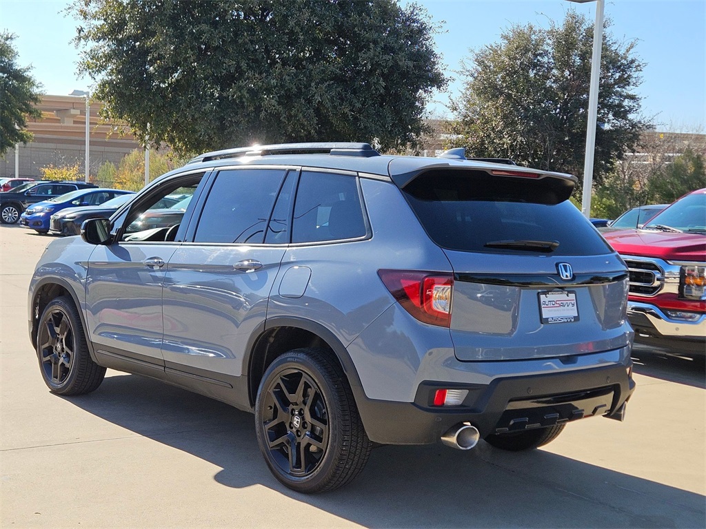 2024 Honda Passport Black Edition photo 5