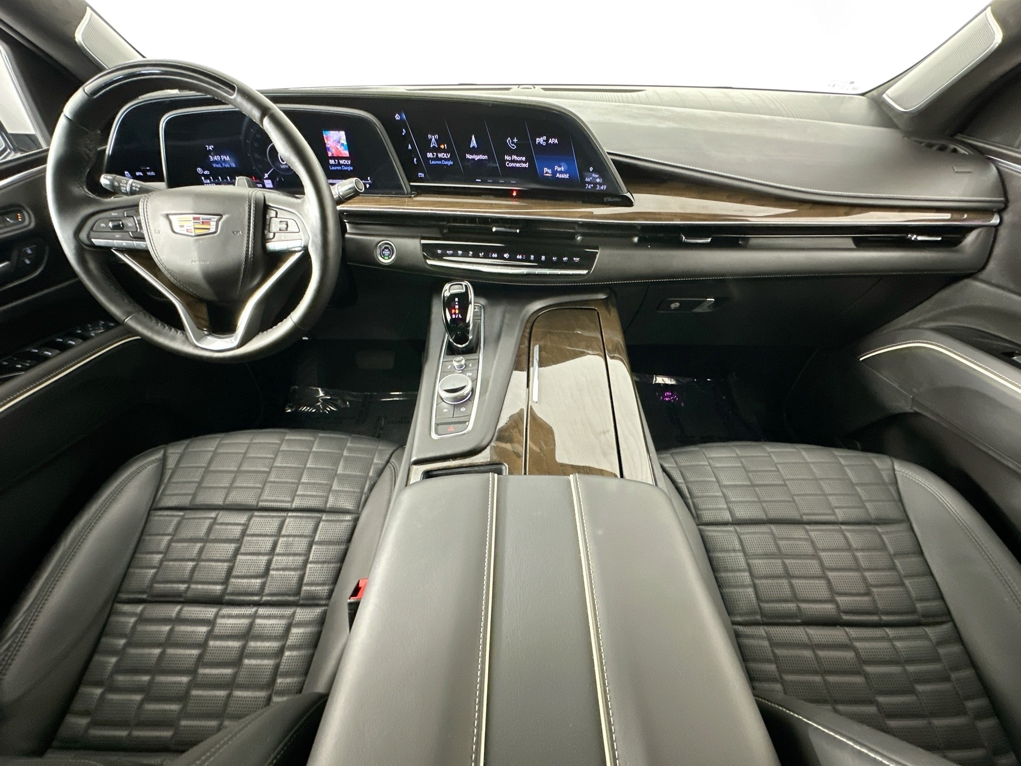 used 2024 Cadillac Escalade ESV car, priced at $88,998