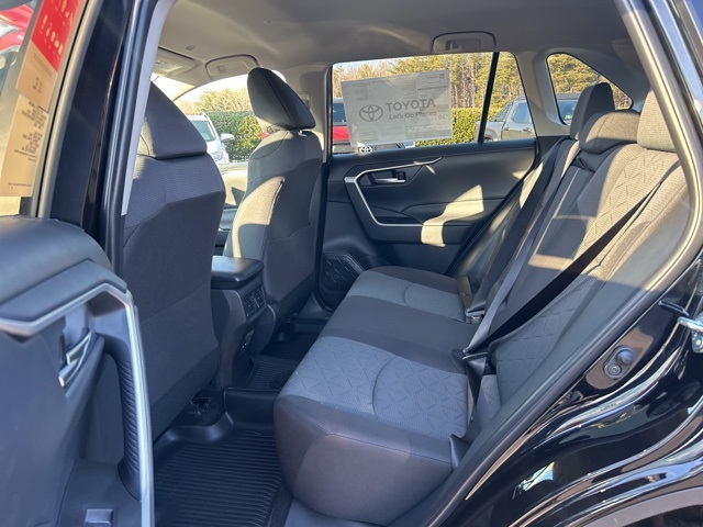 New 2025 Toyota RAV4 SUV