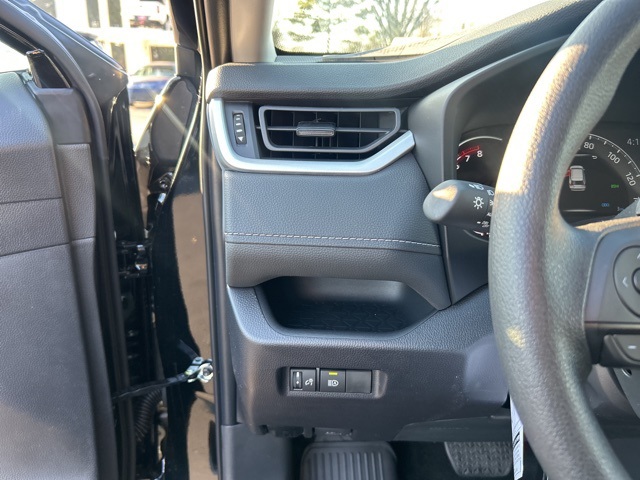 New 2025 Toyota RAV4 SUV