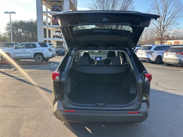 New 2025 Toyota RAV4 SUV