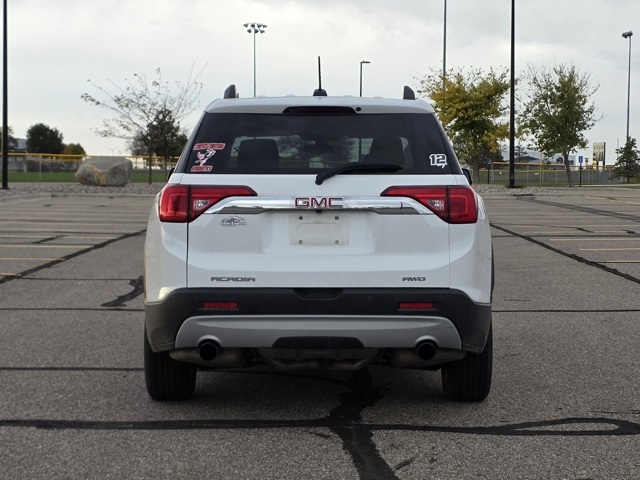 2017 GMC Acadia SLE-2