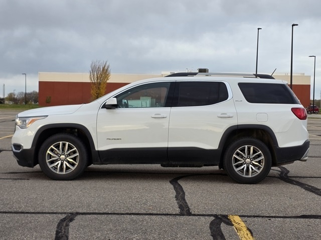 2017 GMC Acadia SLE-2