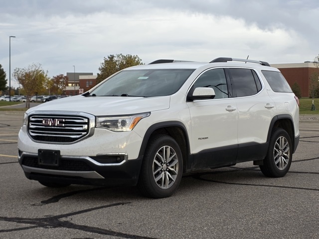 2017 GMC Acadia SLE-2