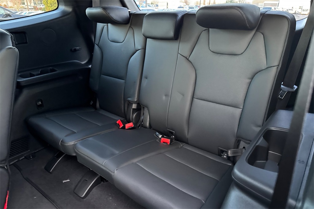 new 2025 Kia Telluride car, priced at $48,215