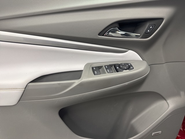 used 2022 Chevrolet Bolt EUV car, priced at $16,988