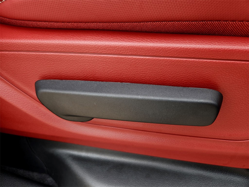 2025 Ram 1500 Rebel photo 28