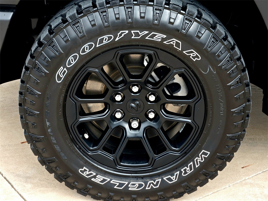 2025 Ram 1500 Rebel photo 9