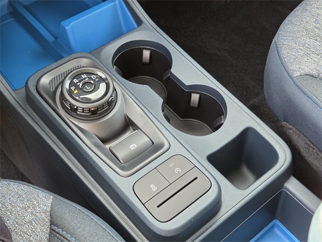 New 2025 Ford Maverick XLT 4D Crew Cab