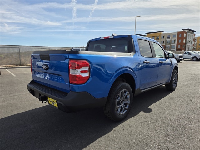 New 2025 Ford Maverick XLT 4D Crew Cab