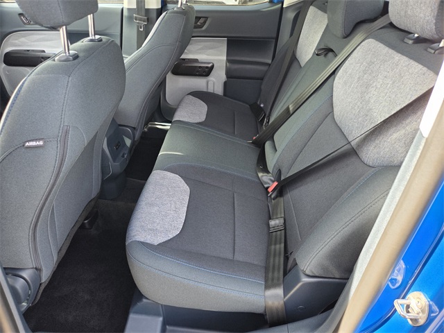 New 2025 Ford Maverick XLT 4D Crew Cab