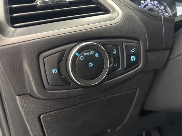 used 2024 Ford Edge car, priced at $24,988