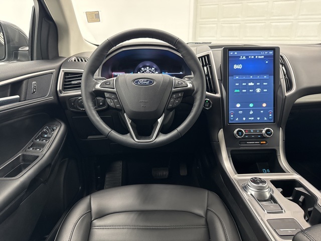 used 2024 Ford Edge car, priced at $24,988