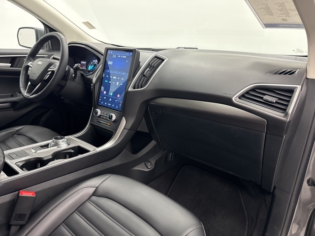 used 2024 Ford Edge car, priced at $24,988