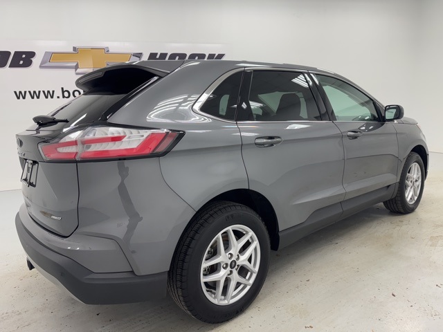 used 2024 Ford Edge car, priced at $24,988