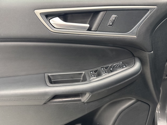 used 2024 Ford Edge car, priced at $24,988