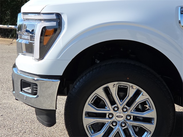 2025 Ford F-150 Lariat photo 5