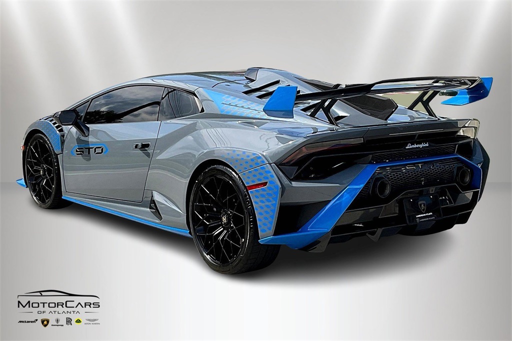 2022 Grigio Telesto Lamborghini Huracan STO RWD Coupe