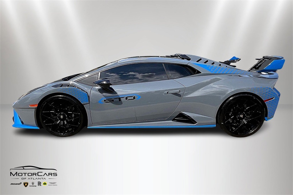 2022 Grigio Telesto Lamborghini Huracan STO RWD Coupe