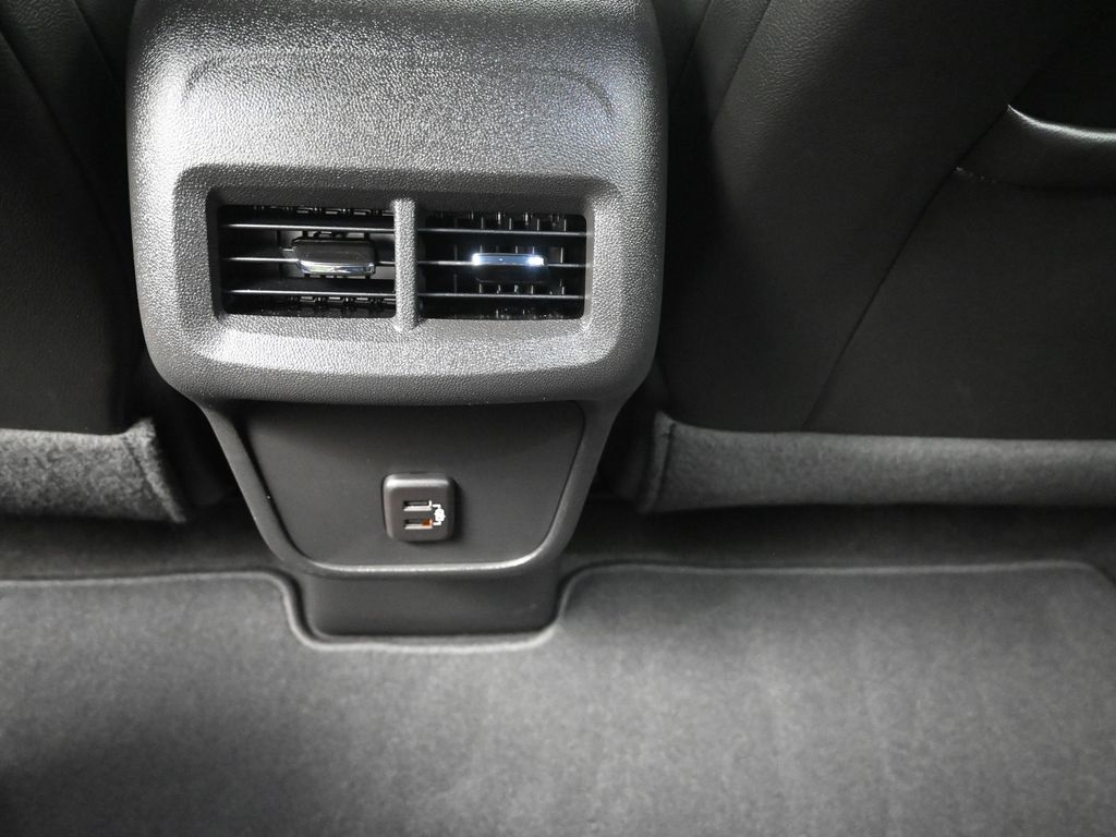 2023 Chevrolet Equinox RS photo 31
