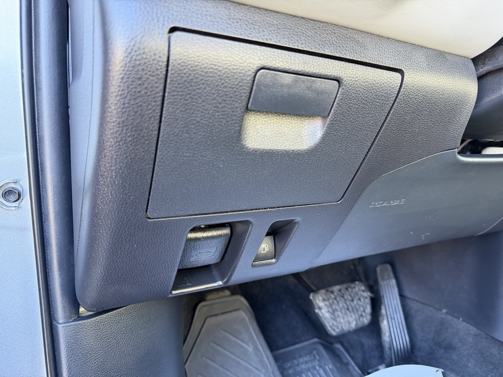 used 2023 Toyota Highlander car, priced at $39,903