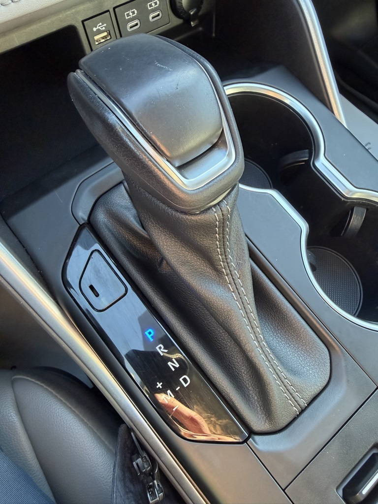 used 2023 Toyota Highlander car, priced at $39,903