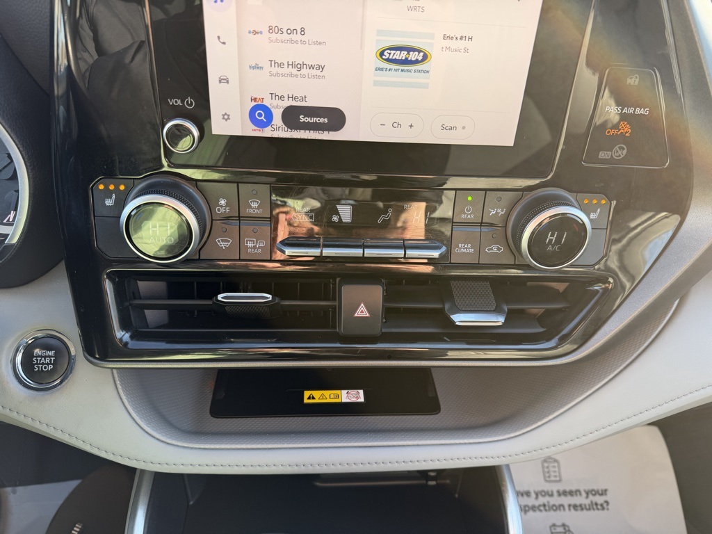 used 2023 Toyota Highlander car, priced at $39,903