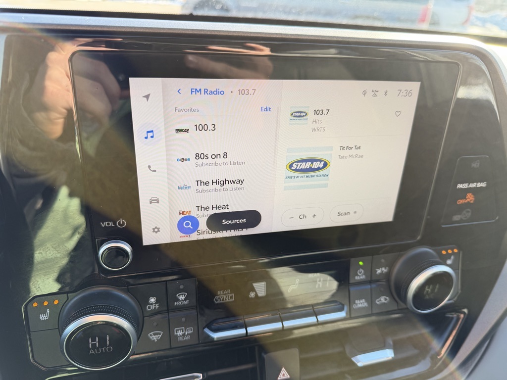 used 2023 Toyota Highlander car, priced at $39,903