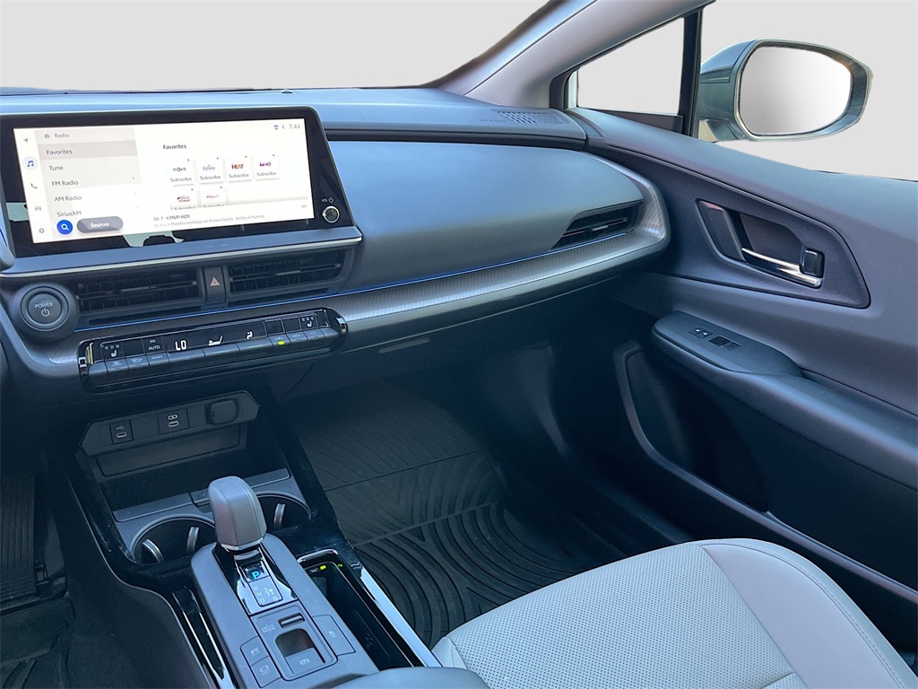 2024 Toyota Prius Limited photo 20