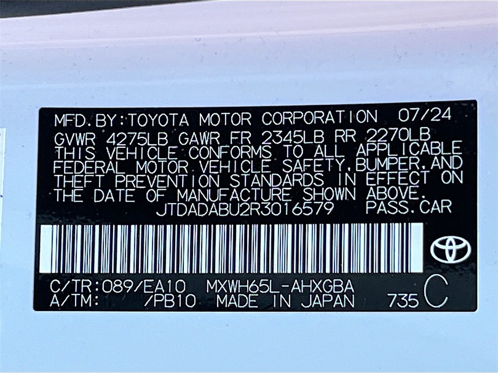2024 Toyota Prius Limited photo 28