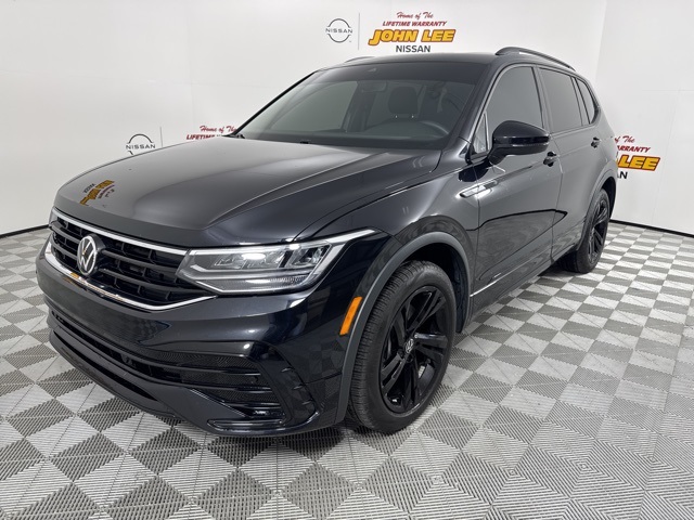 2024 Black Volkswagen Tiguan 2.0T SE R-Line Black SUV