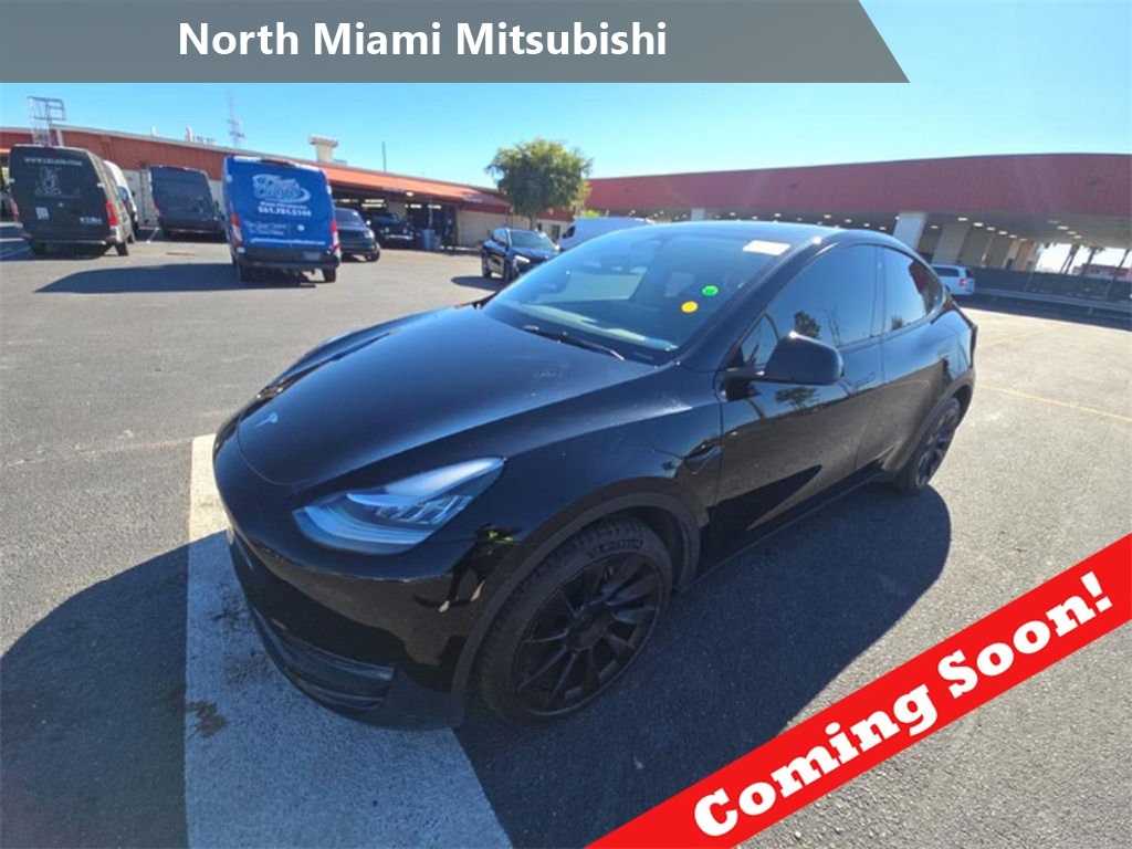 2023 Tesla Model Y Long Range's photo