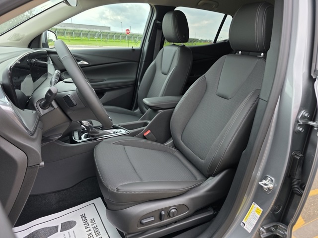 2026 Buick Encore GX Preferred photo 4