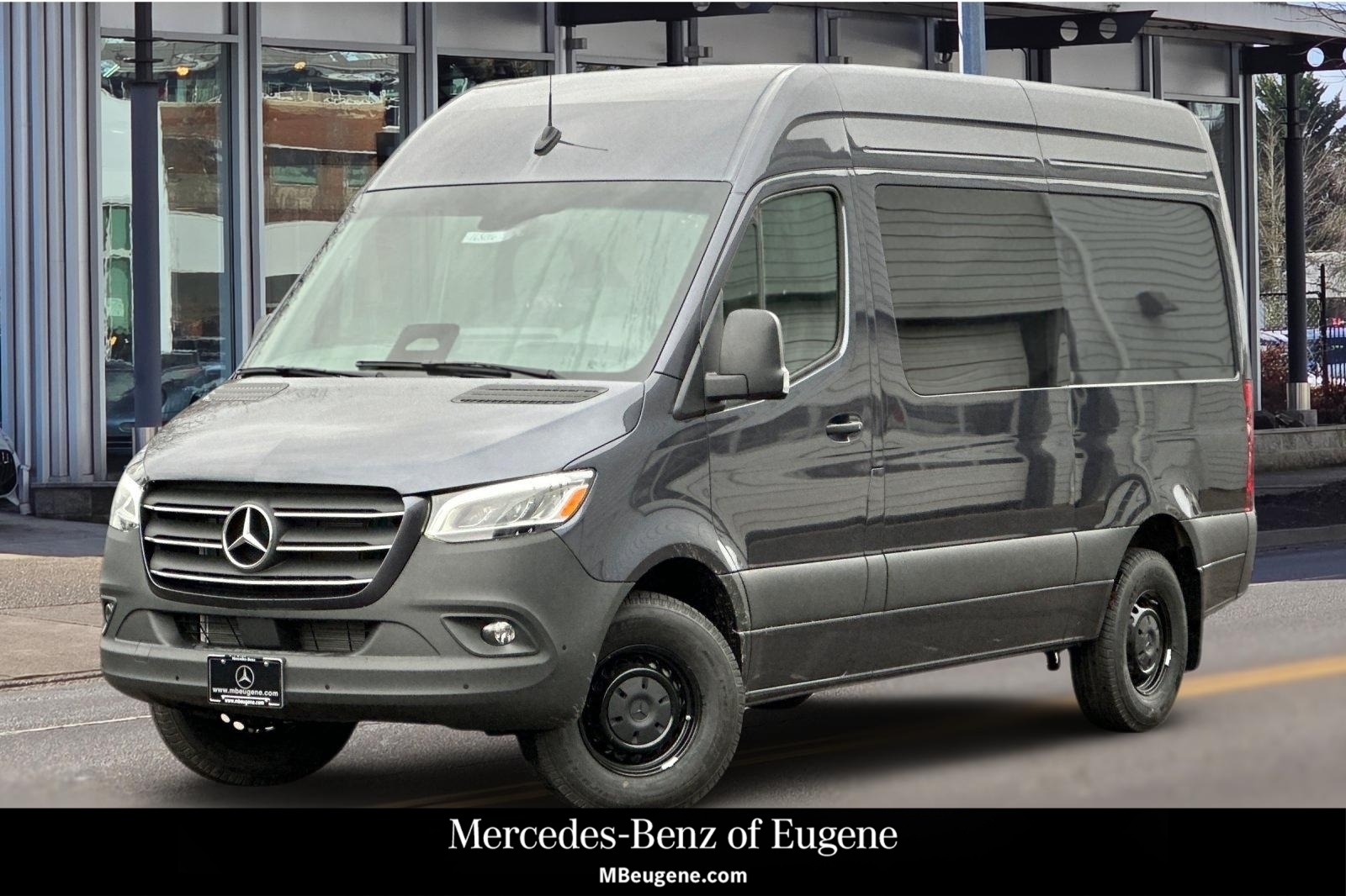 2026 Mercedes-Benz Sprinter Cargo Van Base's photo