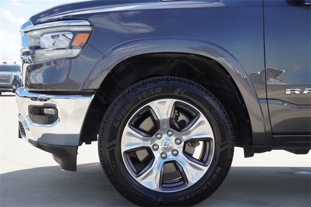 2022 Ram 1500 Laramie photo 4