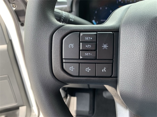 2025 Oxford White Ford F-150 STX 4X4 Truck