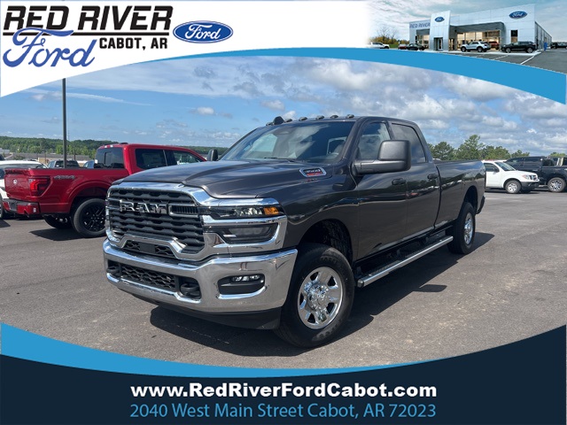 2025 Granite Crystal Metallic Clearcoat Ram 3500 Tradesman Truck